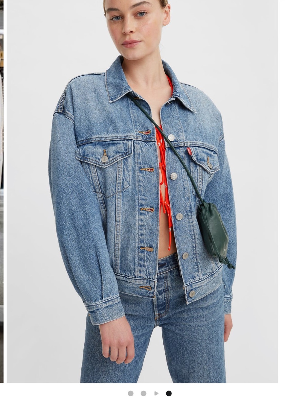 Levi's Women's 90s Denim Trucker XL Color: Soft as Butter Mid